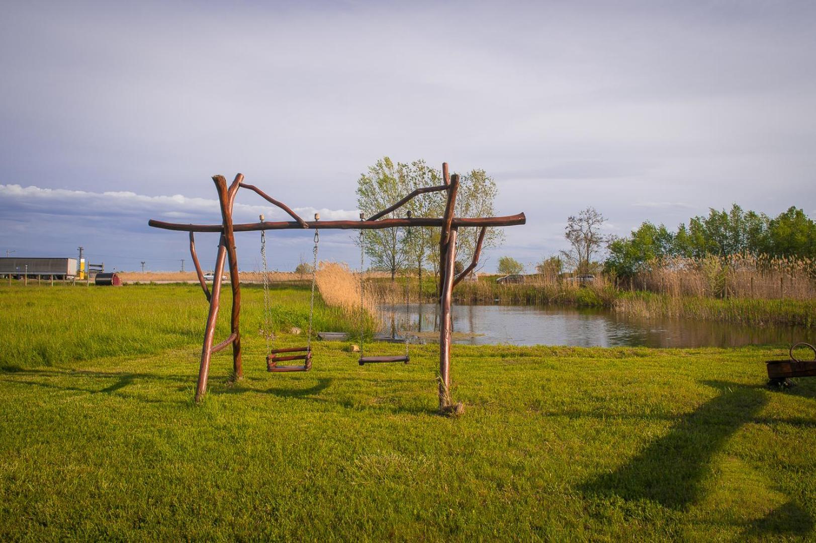 הוילה Palić Etno Salas - Etno Ranch - Seosko Turisticko Domacinstvo מראה חיצוני תמונה